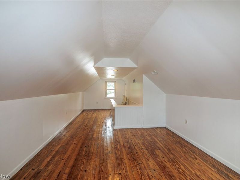 18404 Homeway Road, Cleveland, OH 44135 Photo 16
