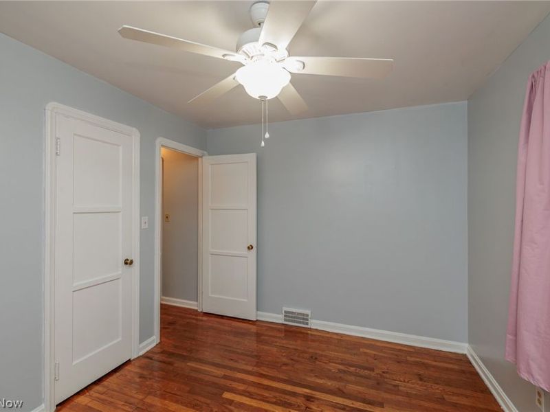 18404 Homeway Road, Cleveland, OH 44135 Photo 8