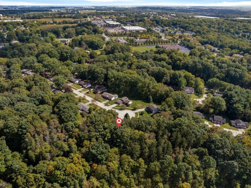 2440 Townsend Drive, Wooster, OH 44691 Photo 3