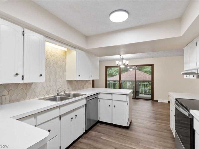 2440 Townsend Drive, Wooster, OH 44691 Photo 8