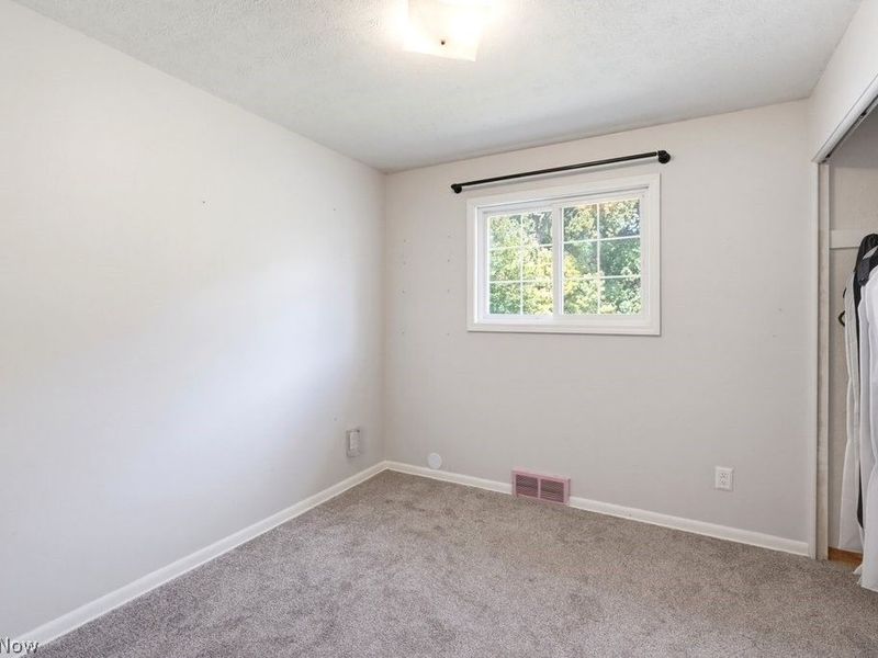 18210 Holland Road, Brook Park, OH 44142 Photo 19