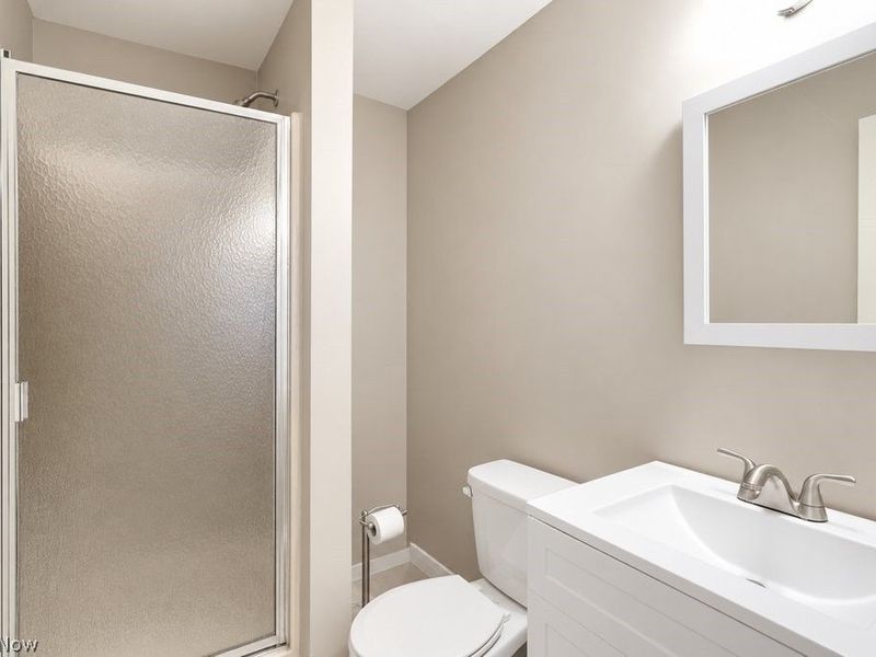 18210 Holland Road, Brook Park, OH 44142 Photo 23