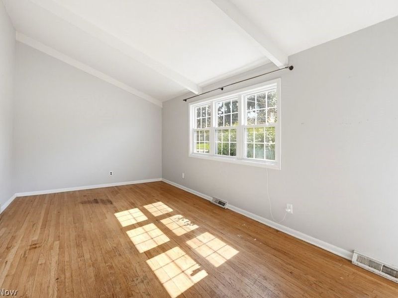 18210 Holland Road, Brook Park, OH 44142 Photo 7