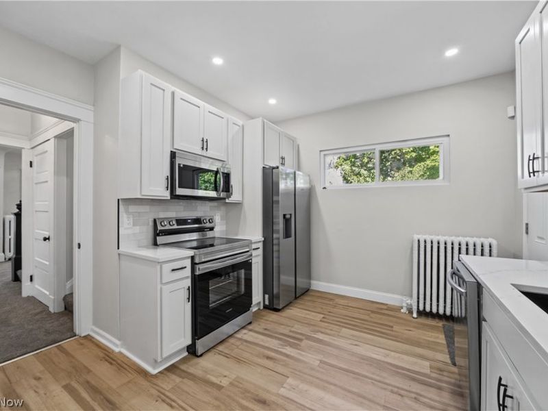 1381 E 110 Street, Cleveland, OH 44106 Photo 10