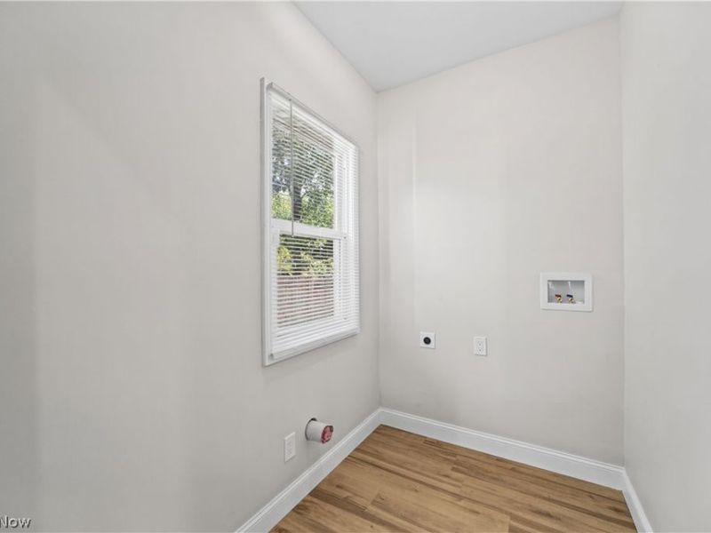 1381 E 110 Street, Cleveland, OH 44106 Photo 8