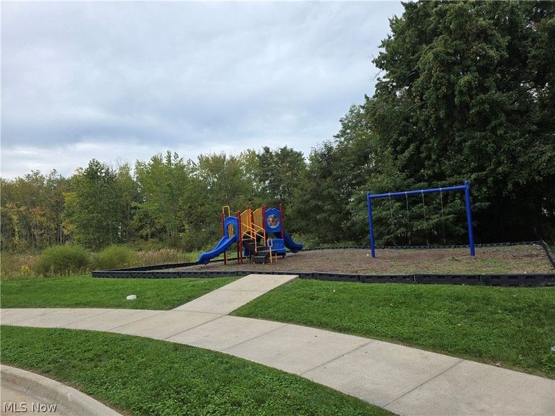 3208 Sunny Brook Drive, Akron, OH 44312 Photo 7