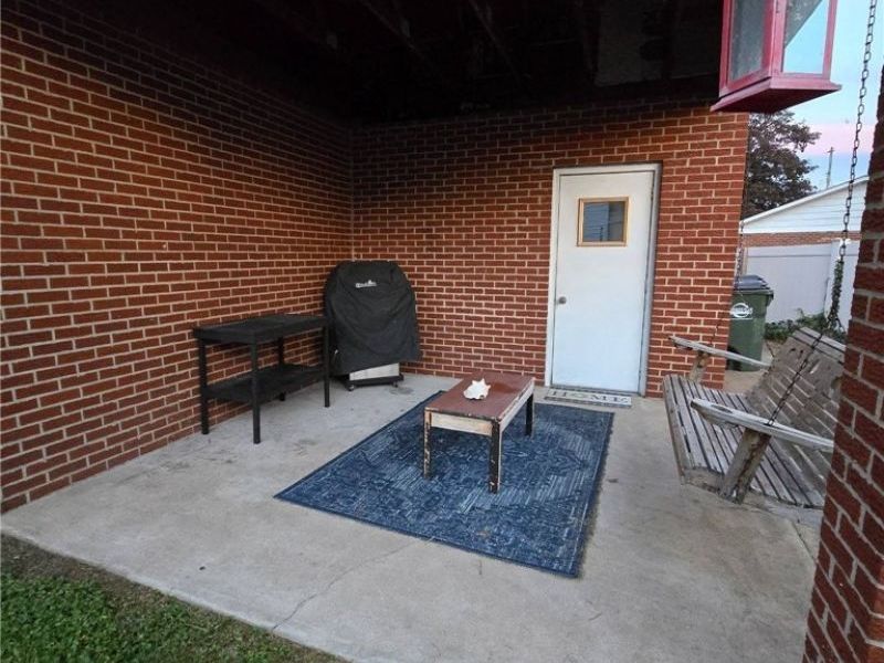 1576 Suzanne Circle, Belpre, OH 45714 Photo 18