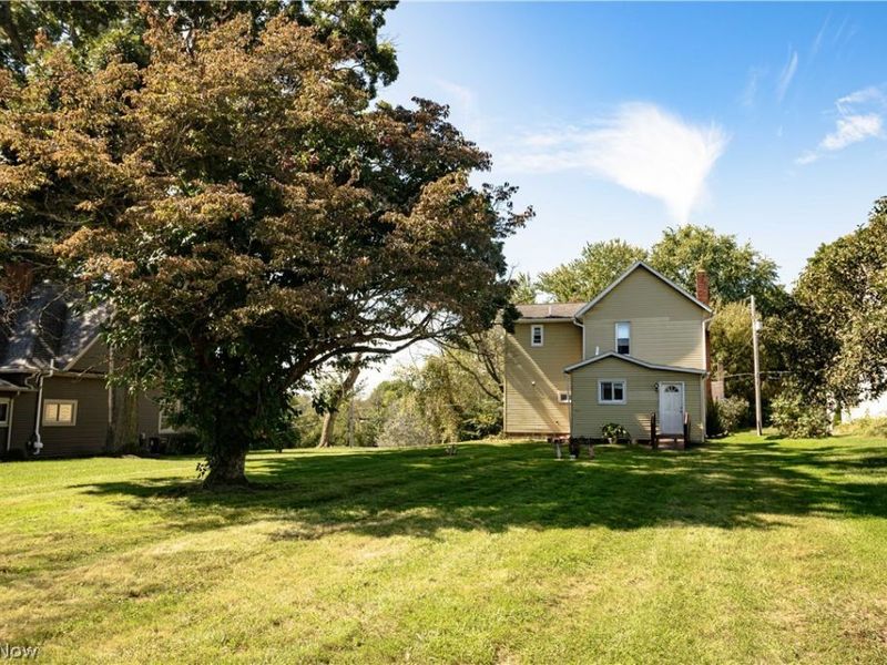 222 Plum Street, Magnolia, OH 44643 Photo 3