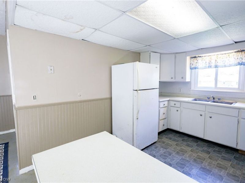 222 Plum Street, Magnolia, OH 44643 Photo 9