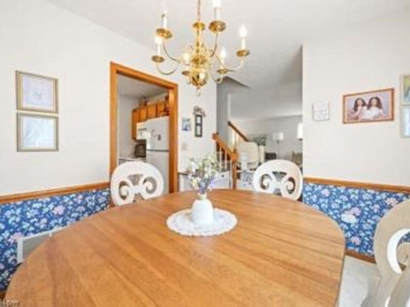 624 Royal Woods Drive, Wadsworth, OH 44281 Photo 6