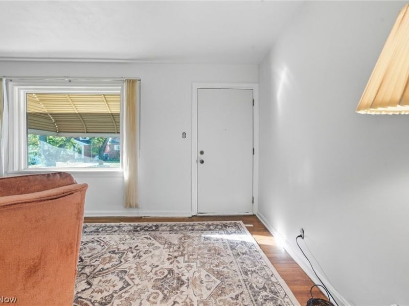 8608 Morton Avenue, Brooklyn, OH 44144 Photo 3
