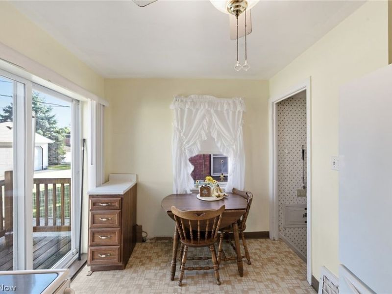 8608 Morton Avenue, Brooklyn, OH 44144 Photo 8