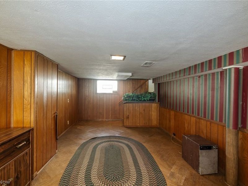 8028 Dresden Avenue, Parma, OH 44129 Photo 26
