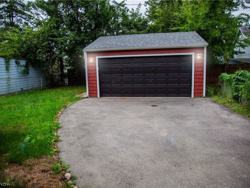 3554 Ludgate Road, Shaker Heights, OH 44120 Photo 4