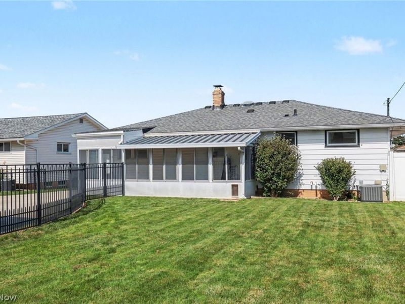 578 E Hillsdale Avenue, Seven Hills, OH 44131 Photo 29