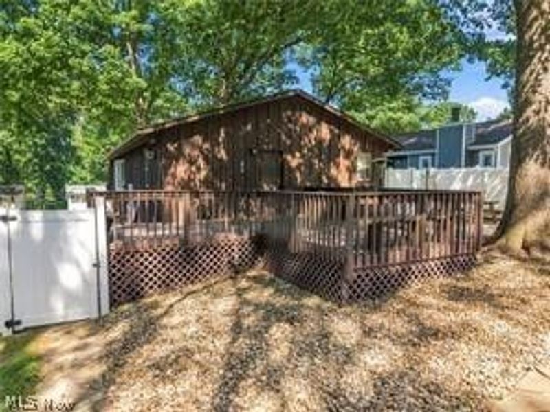 6226 Woodmoor Avenue NW, Canton, OH 44718 Photo 28