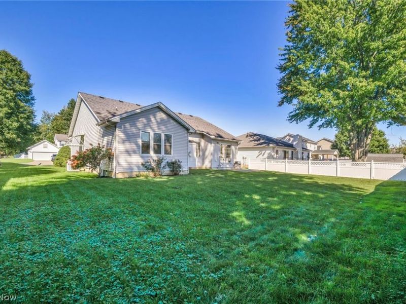441 Pemberton Drive, Elyria, OH 44035 Photo 4