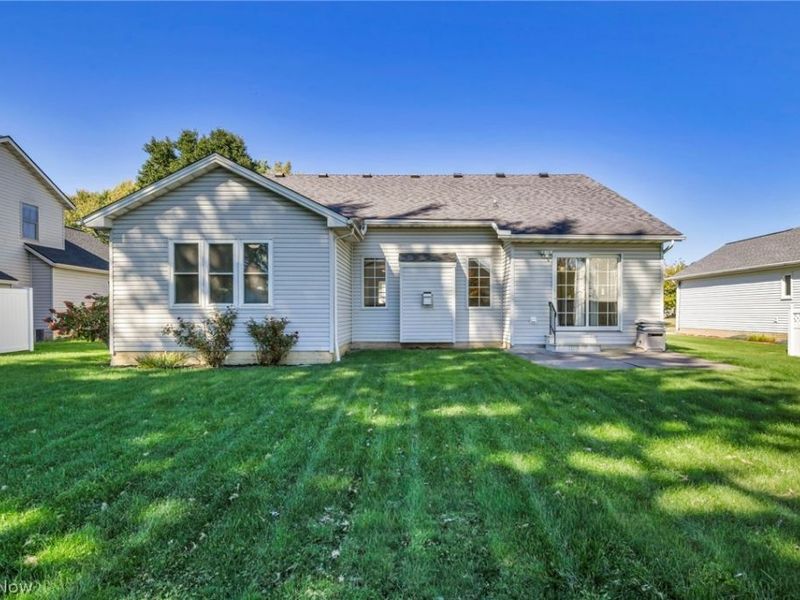 441 Pemberton Drive, Elyria, OH 44035 Photo 6