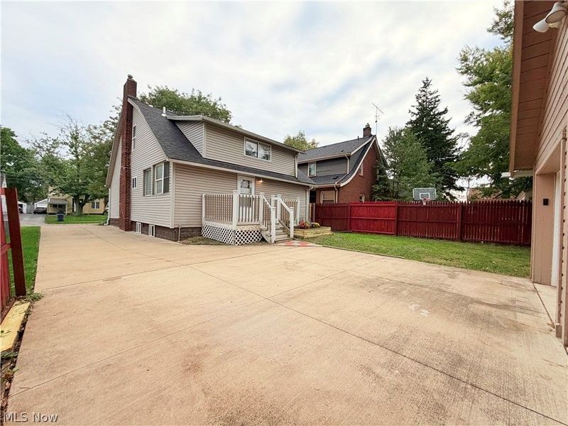 26 Clifton Drive, Boardman, OH 44512 Photo 3