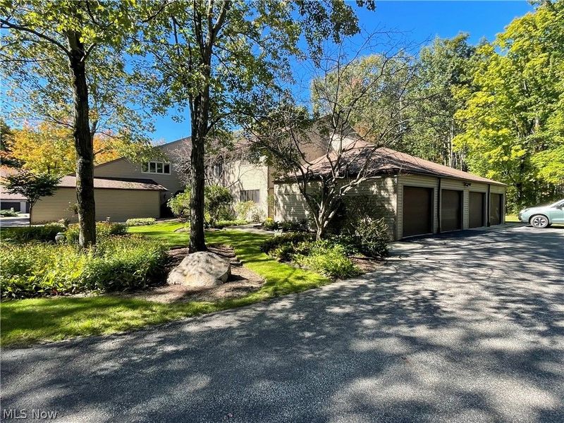 16575 Wren Road, Unit 3 H, Chagrin Falls, OH 44023 Photo 33
