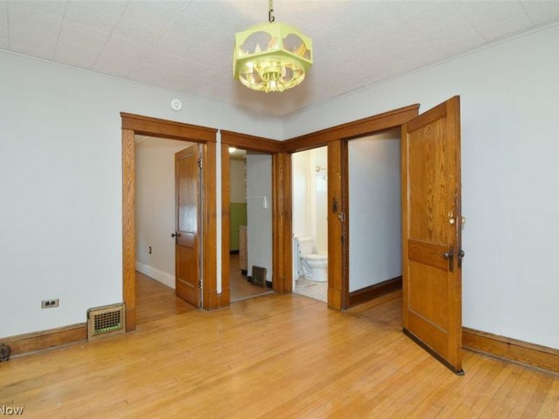 4409 Alpha Avenue, Newburgh Heights, OH 44105 Photo 34