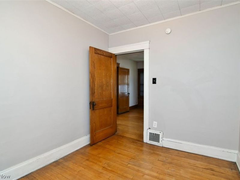 4409 Alpha Avenue, Newburgh Heights, OH 44105 Photo 38