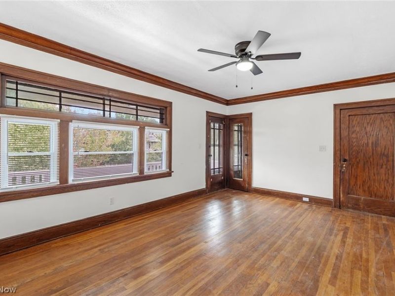 2126 Chesterland Avenue, Lakewood, OH 44107 Photo 18