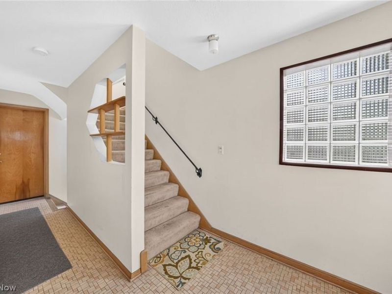 20404 Lake Shore Boulevard, Euclid, OH 44123 Photo 13