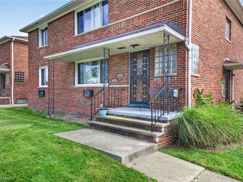 20404 Lake Shore Boulevard, Euclid, OH 44123 Photo 30