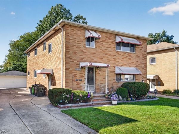 938 E 216th Street , Euclid, OH 44119