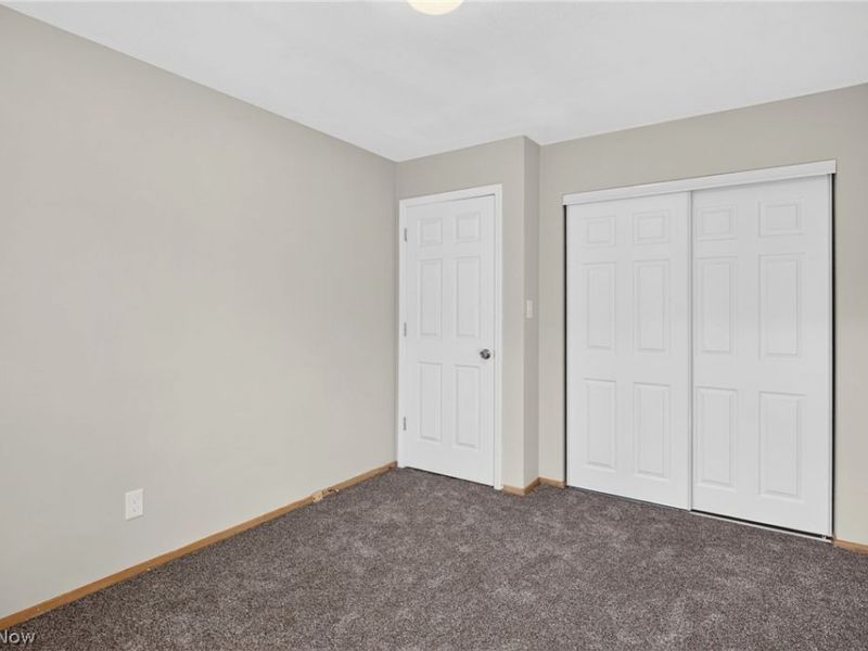 938 E 216th Street, Euclid, OH 44119 Photo 15