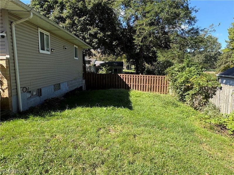 1261-1263 Anna Avenue, Akron, OH 44314 Photo 4