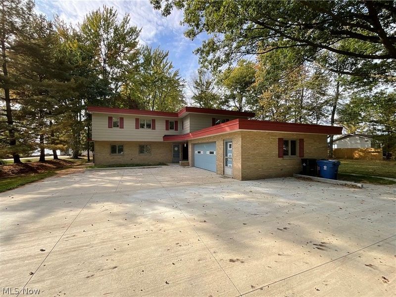 Timberlake, OH 44095 Photo 2