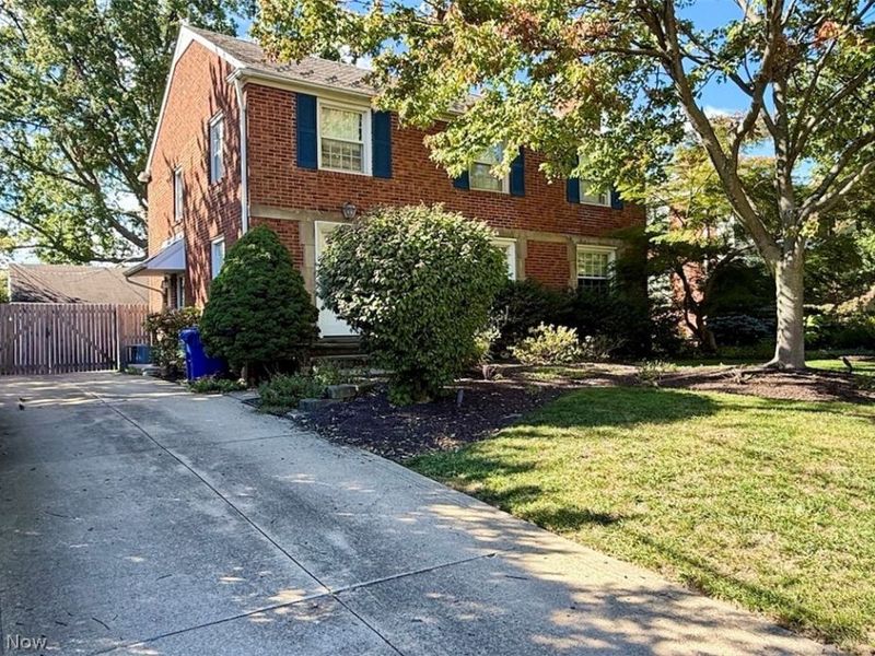 2446 Loyola Road, University Heights, OH 44118 Photo 25