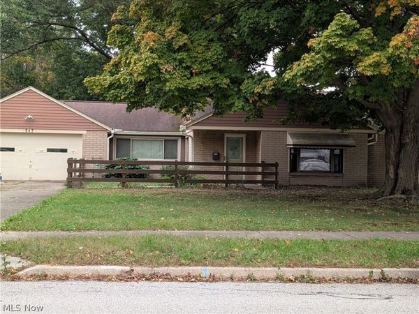 647 Longmere Drive , Kent, OH 44240