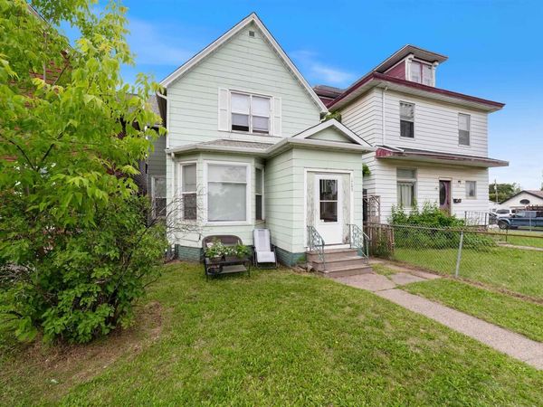 1705 Hammond Ave, Superior, WI 54880
