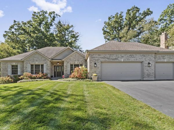 3401 Thunderbird Lane , Crystal Lake, IL 60012