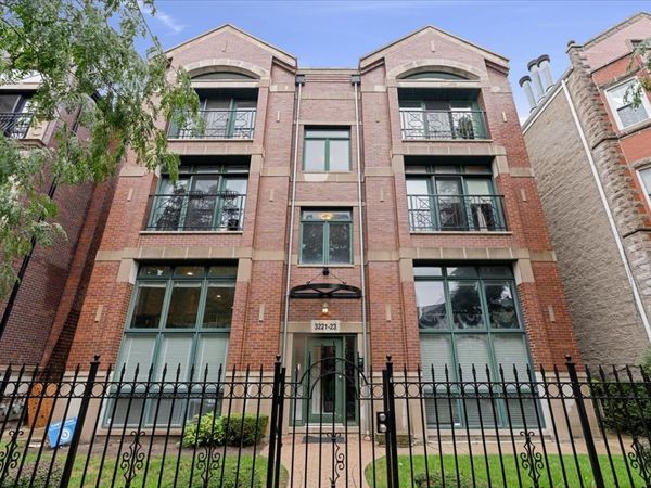 3223 N Clifton Avenue, Unit 3N, Chicago, IL 60657