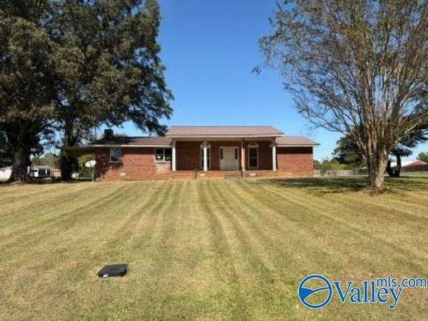 2823 Iron Man Road, Danville, AL 35619
