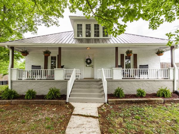 537 Defeated Creek Hwy , Carthage, TN 37030