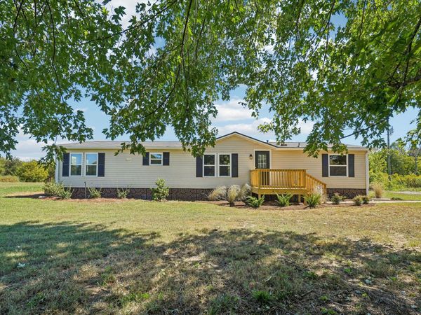 1284 Lost Country Dr , Springfield, TN 37172
