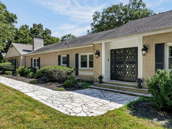 1110 Peavine Rd , Crossville, TN 38571