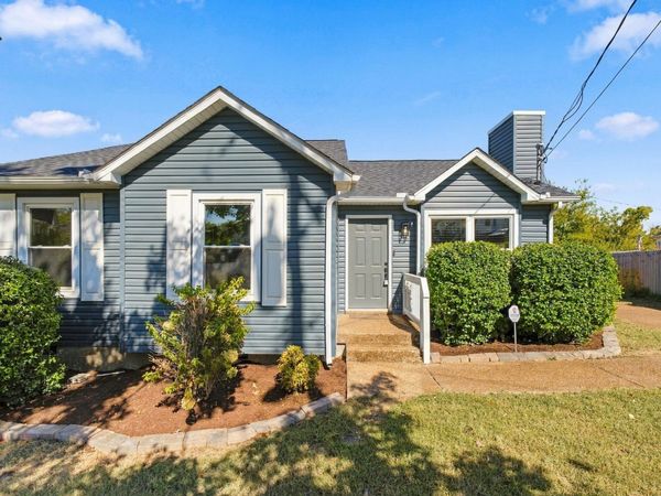 400 Amquiwood Ct, Madison, TN 37115