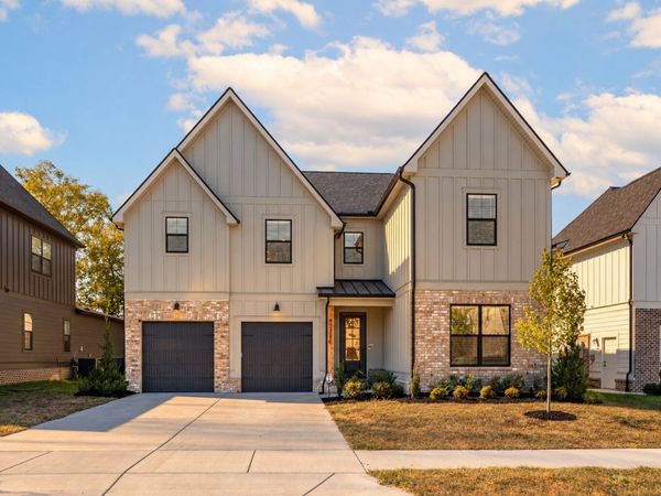 3286 Sassafras Ln , Thompsons Station, TN 37179