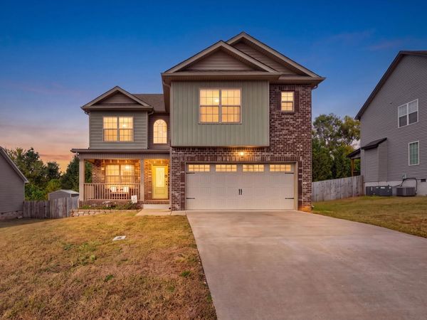 1172 Governors Run, Clarksville, TN 37042
