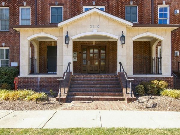 3210 W End Cir, Unit 102, Nashville, TN 37203