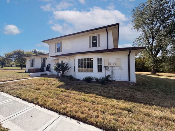 557 Peach Valley Rd , Gallatin, TN 37066