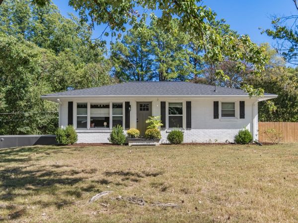 145 Elizabeth St , Ashland City, TN 37015