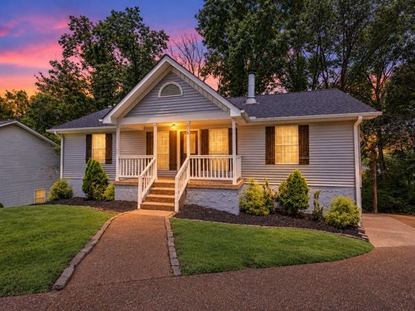 516 Ashlawn Cir, Nashville, TN 37211