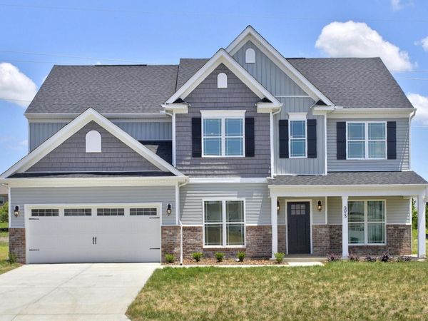 5023 Salient Dr , Spring Hill, TN 37174